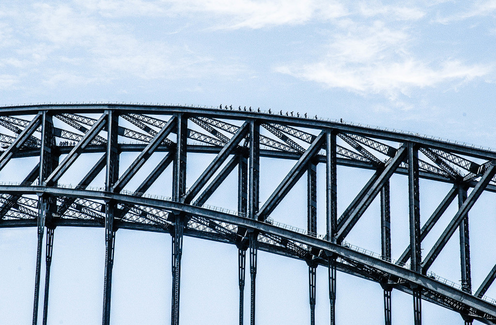 Sydney Harbour Bridge by sjc88