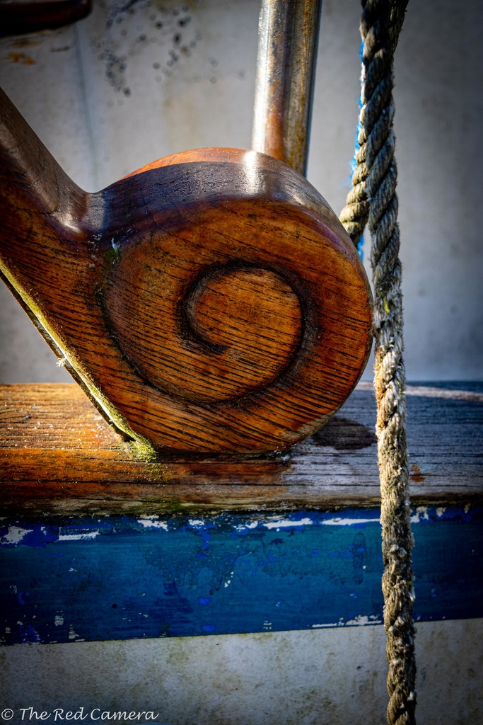Old boat detail by theredcamera