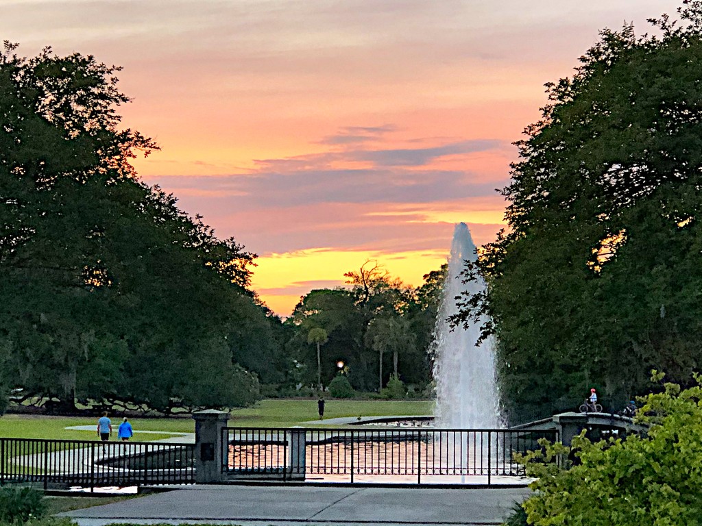 Fountain at our city park at sunset. by congaree