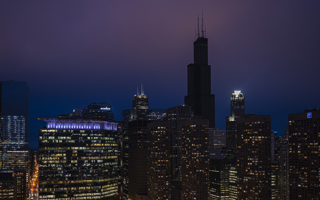 Lights Out at the Sears Tower by taffy