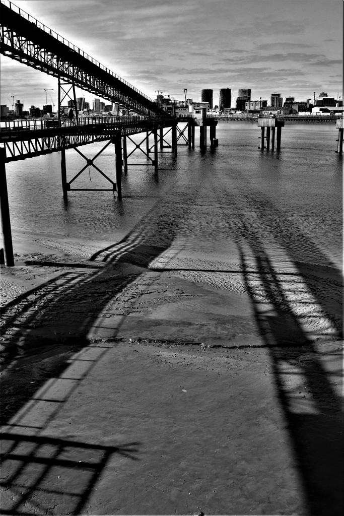 Shadows on the Thames by 365jgh