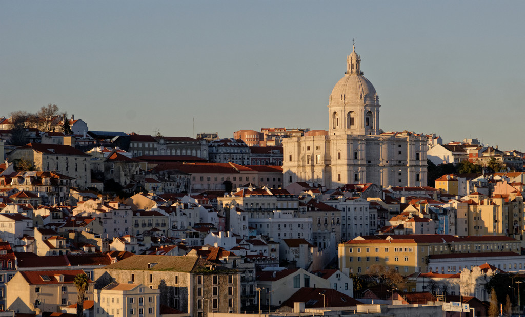 0614 - Lisbon by bob65