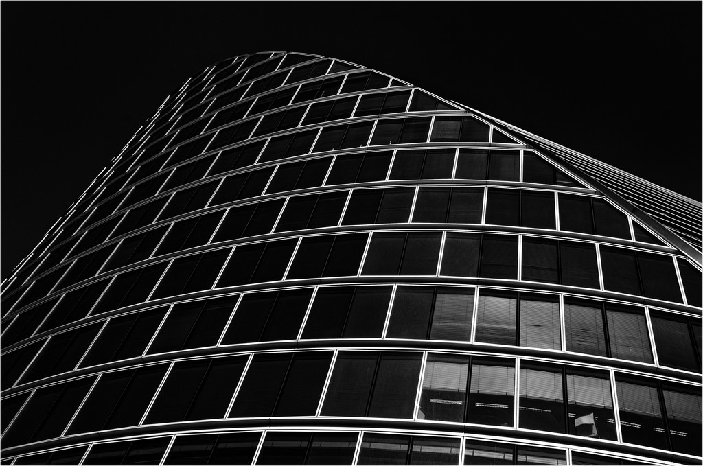 0625 - A building in London by bob65