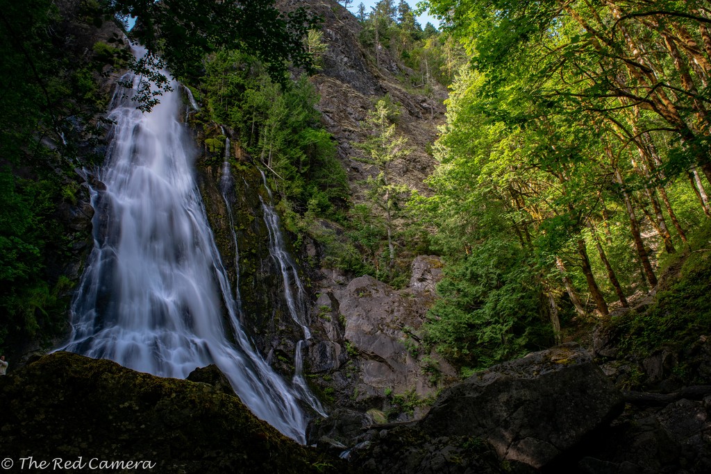 Dosewallips Falls by theredcamera
