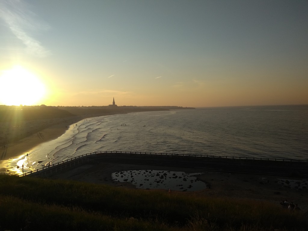 Tynemouth sunset by clairemharvey