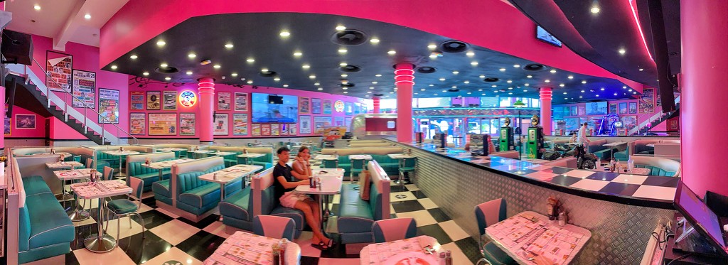 Panorama diner.  by cocobella