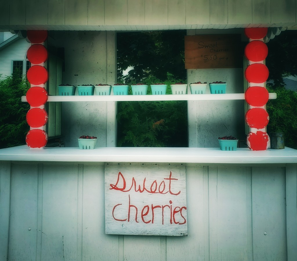 Sweet Cherries by edorreandresen