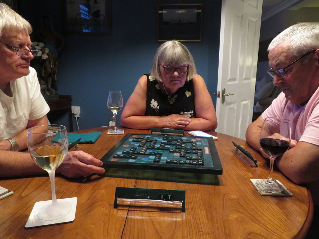 Friday night Scrabble by lellie