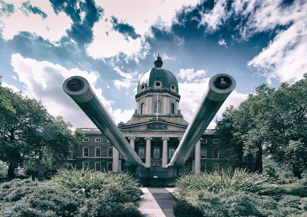 Imperial War Museum, London by rumpelstiltskin