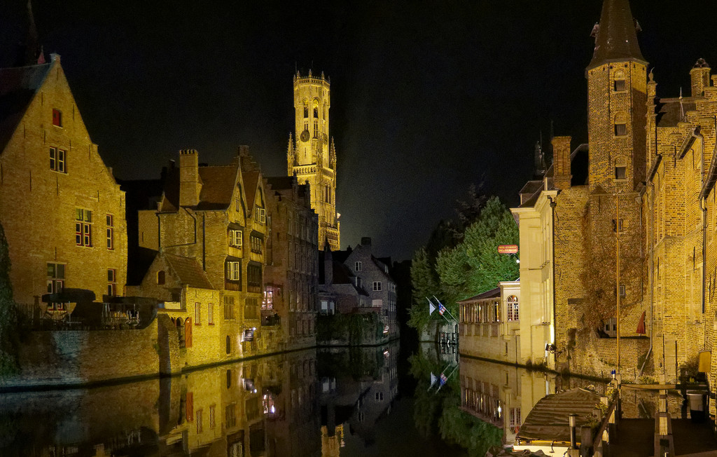 0816 - Brugge at night by bob65