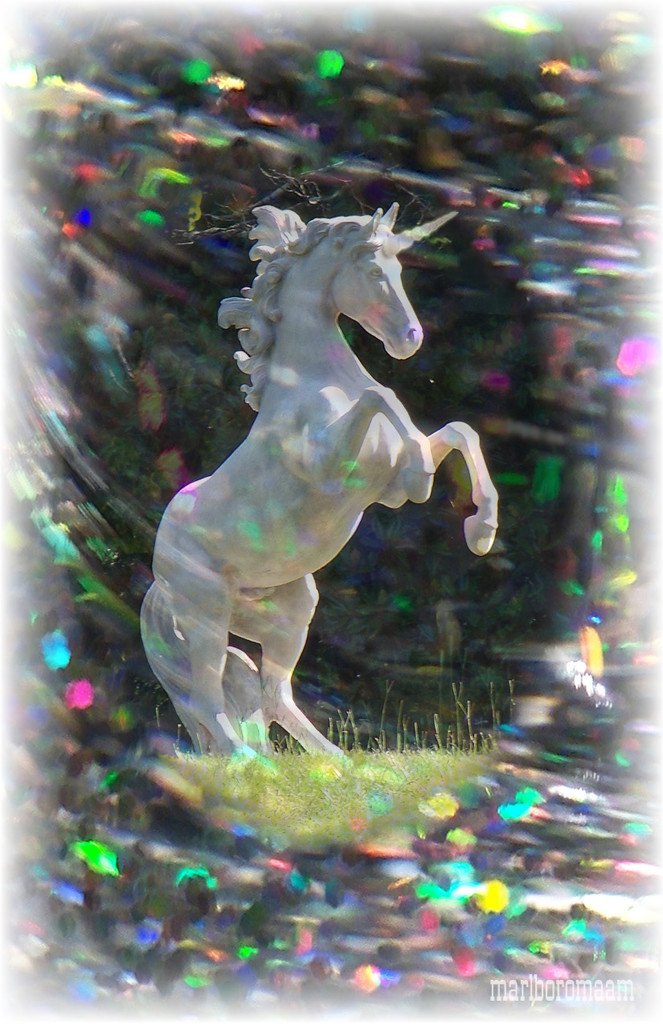 The Unicorn Song - The Irish Rovers by marlboromaam