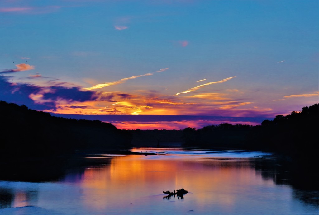 River Sunset by lynnz