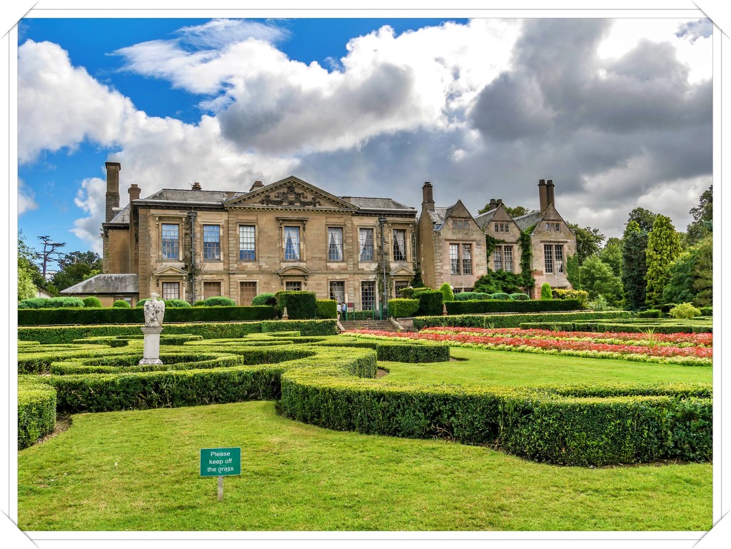 Coombe Abbey And Formal Garden by carolmw