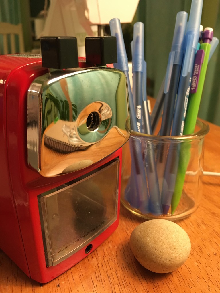 why do you have a pencil sharpener next to a jar full of pens? by wiesnerbeth