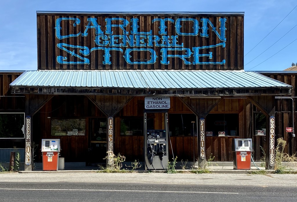 Carleton General Store by clay88