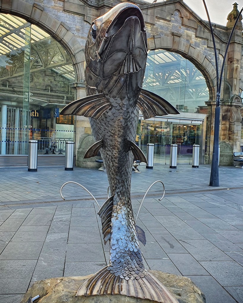 Steel salmon sculpture by isaacsnek