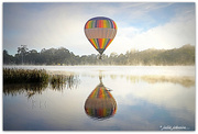 18th Sep 2020 - Balloon over lake