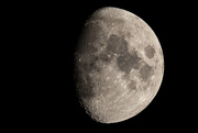 26th Sep 2020 - Shoot The Moon
