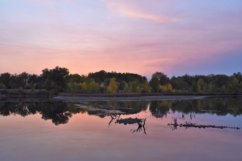 Sunset at Big Pond by sandlily