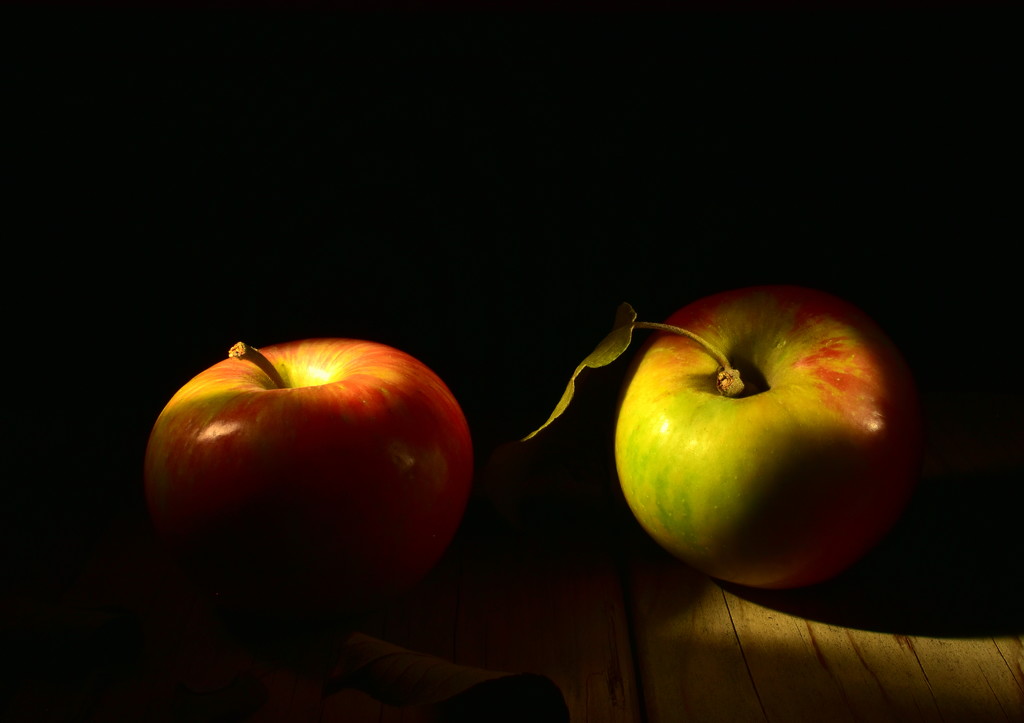Fresh Apples by jayberg