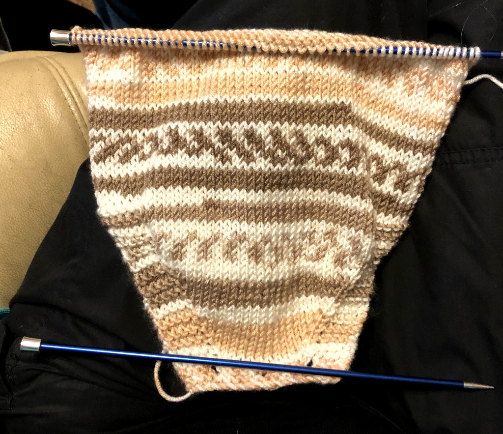 Knitting by arkensiel