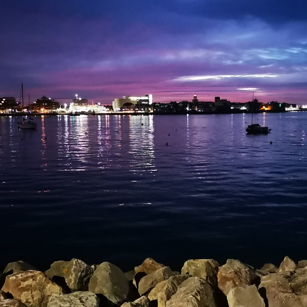 Portsmouth, just before the sunrise by bill_gk