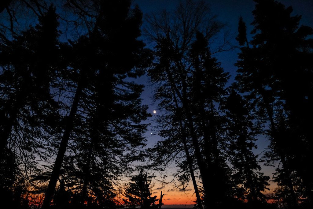  Moon and Planet at Sunrise by tosee