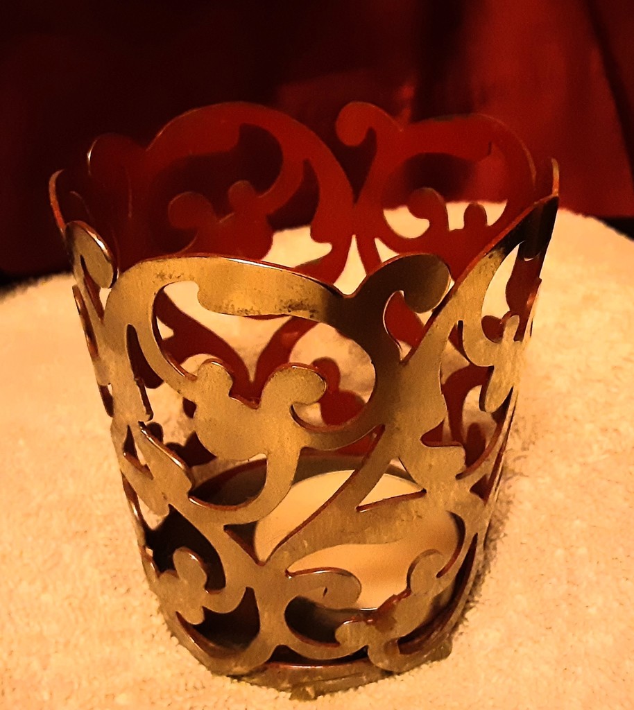 A candle holder  by grace55