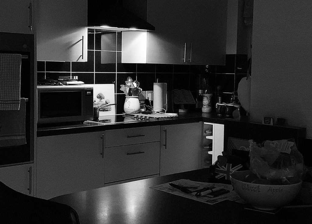 Night Kitchen by carole_sandford