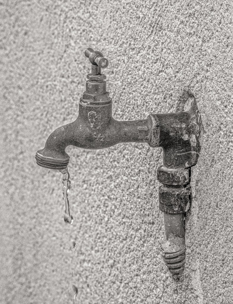 Tap and Texture by vignouse