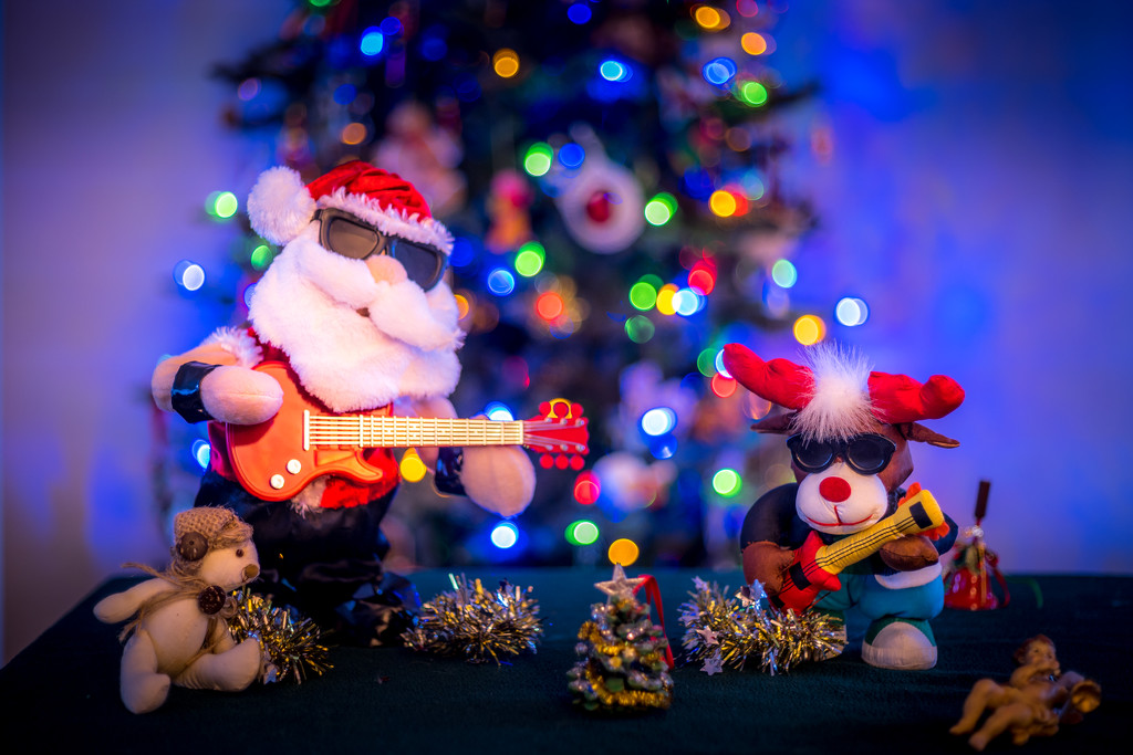 Rockin’ Around The Christmas Tree.   by cdcook48
