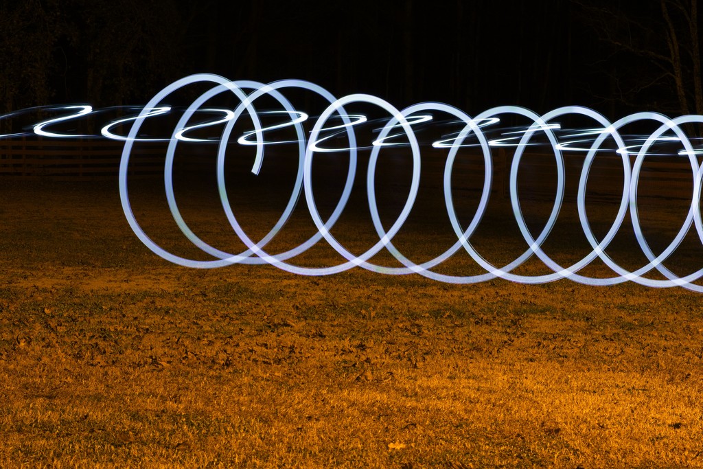 LHG-6662- circles fun with lights by rontu