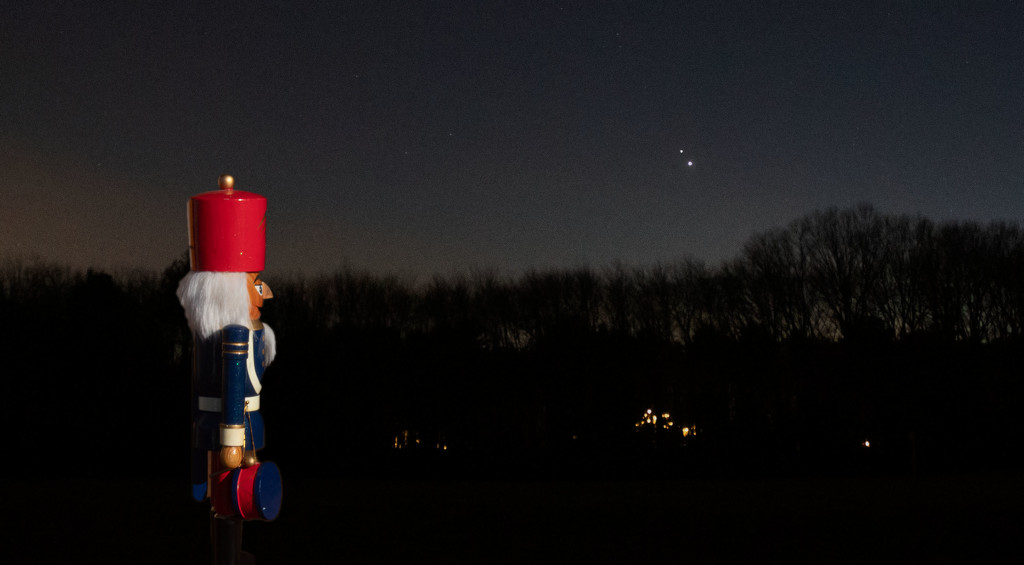 Nutcracker gets a view of Jupiter and Saturn by tdaug80