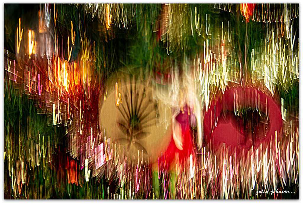 Christmas Sparkles... by julzmaioro