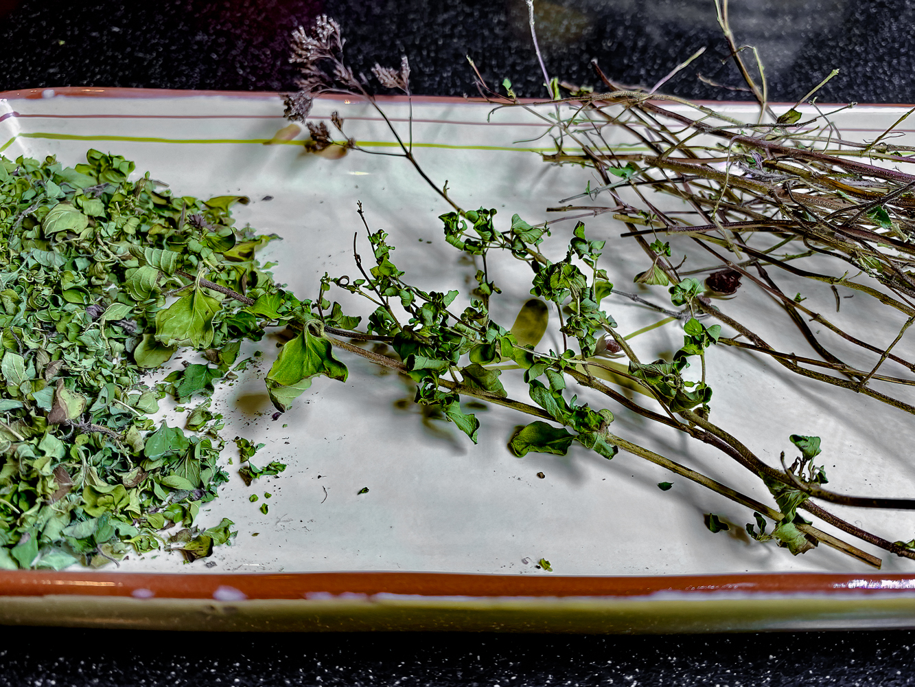 Oregano Dehydrating Process by Junko Y · 365 Project
