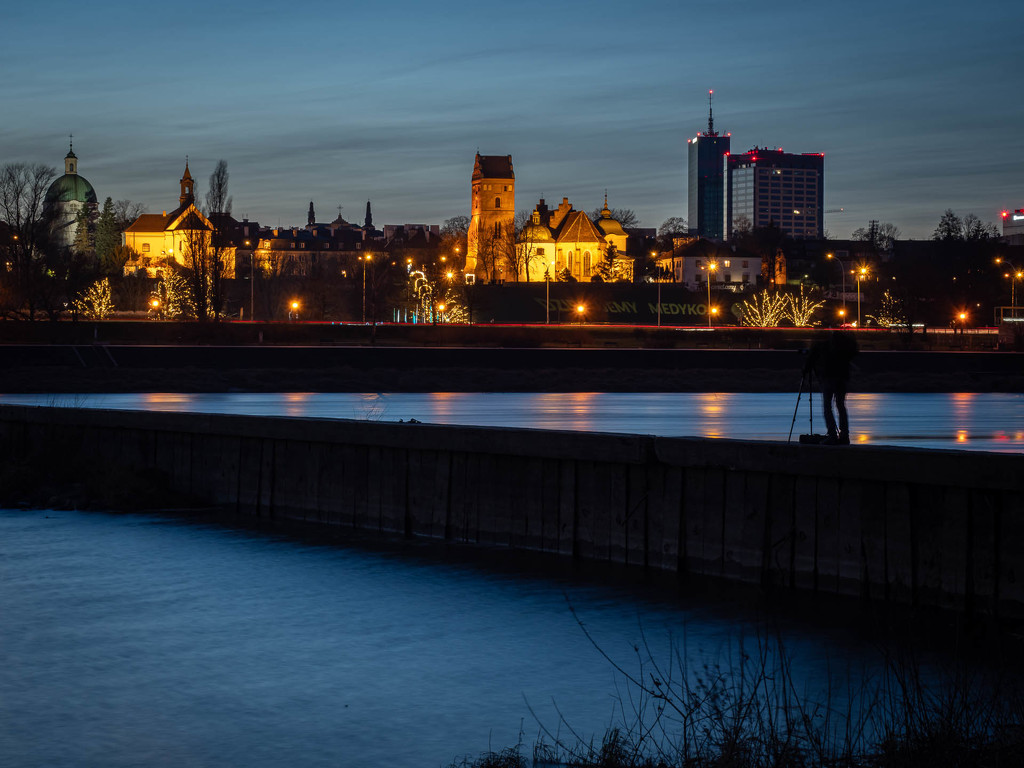 Warsaw in blue hour by haskar