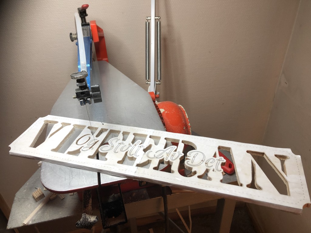 Scroll saw by okvalle