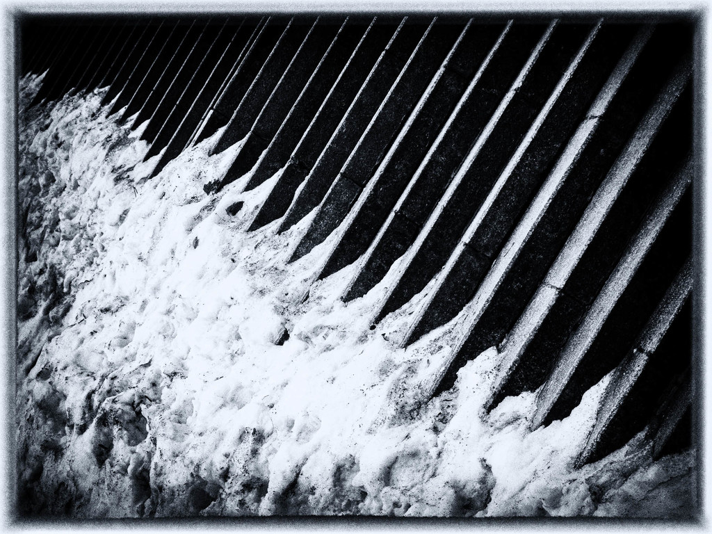 Winter abstraction by haskar