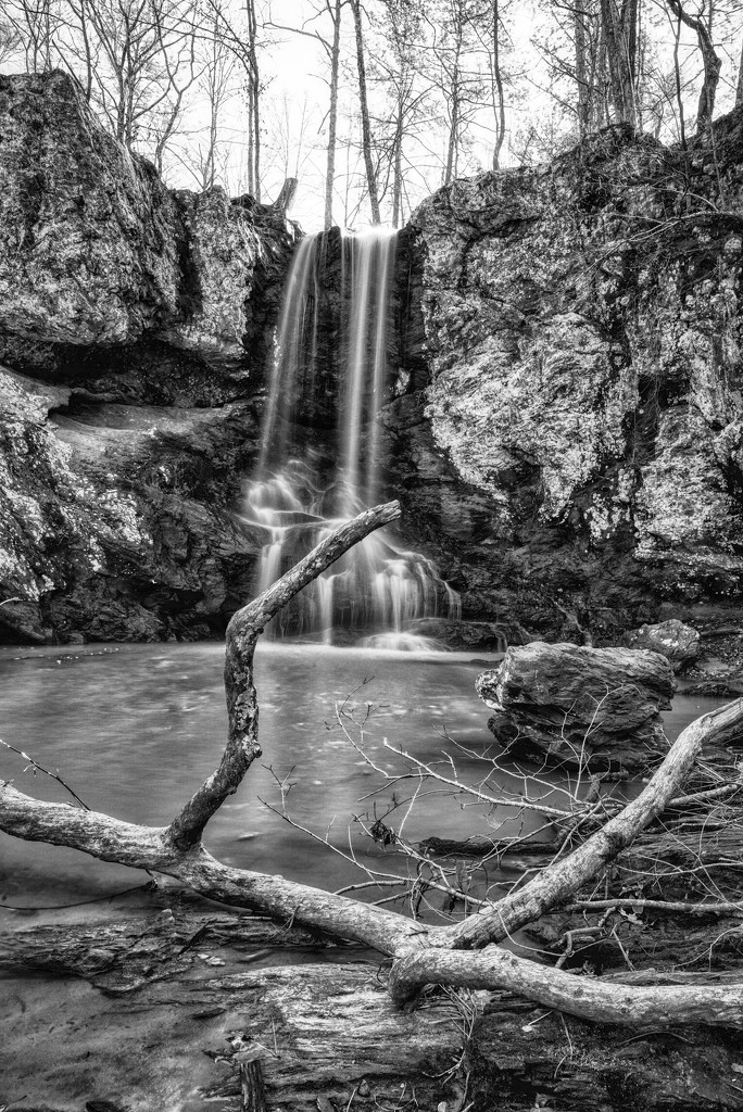 High Shoals Falls by kvphoto