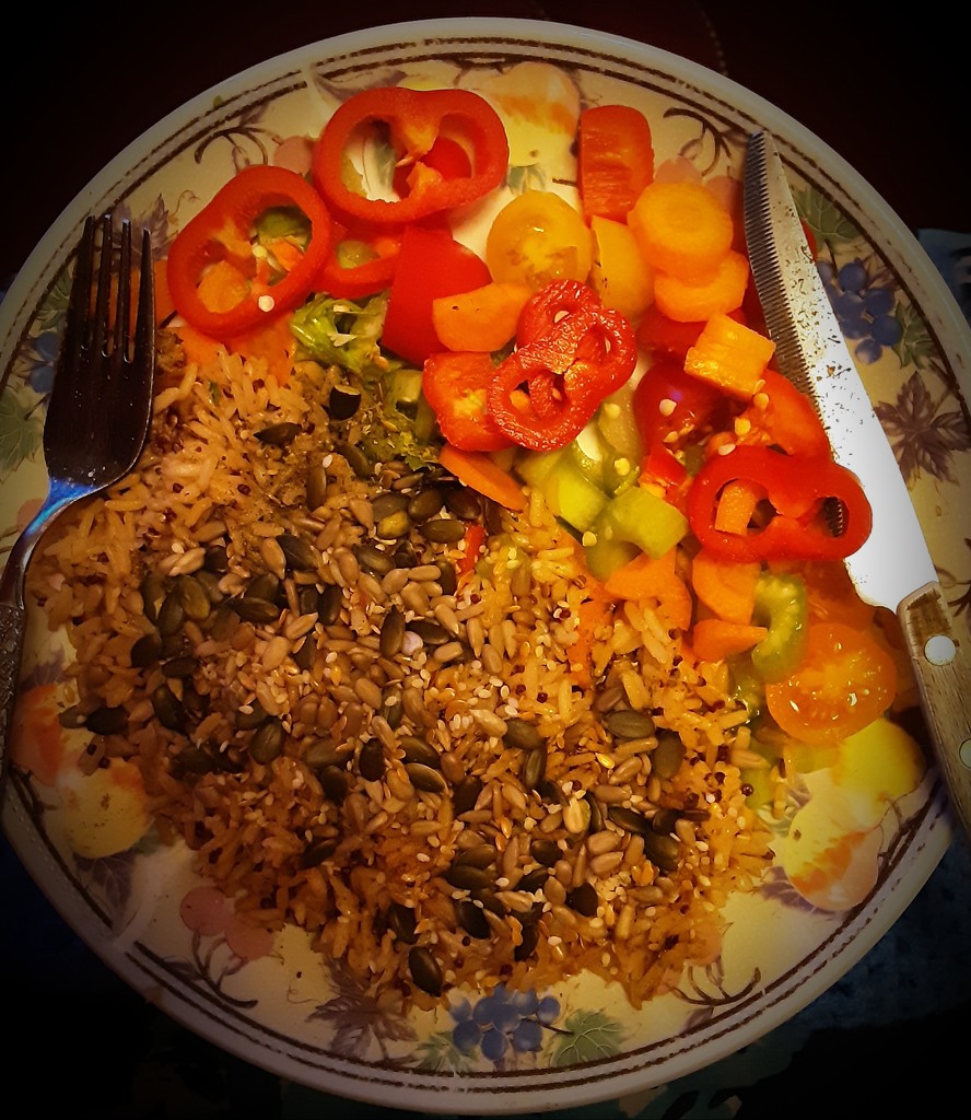 Wholewheat and Quinoa and seeds and salad by grace55