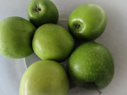 4th Feb 2021 - Green apples