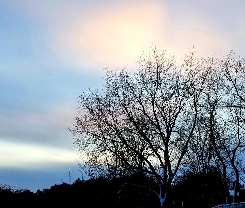 Soft streaks of sunset by ljmanning