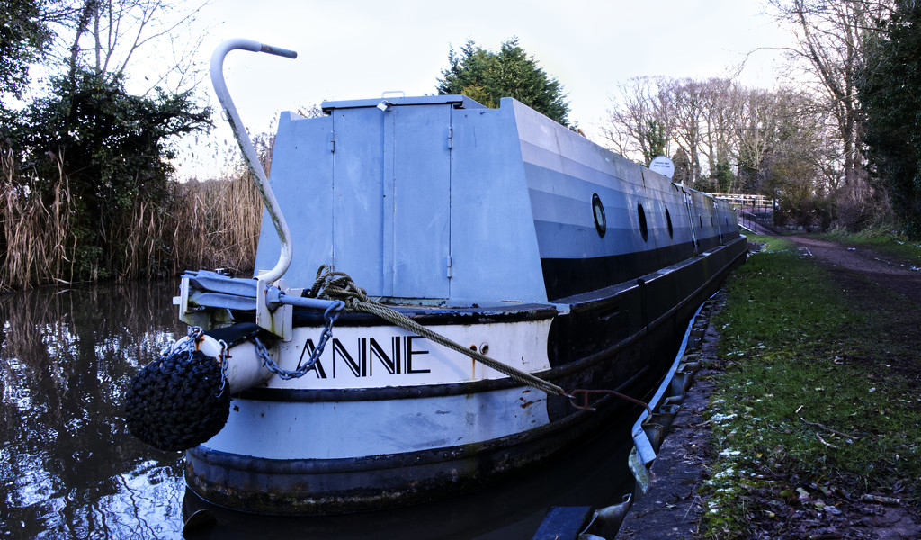 Canal Barge by 365projectorglisa
