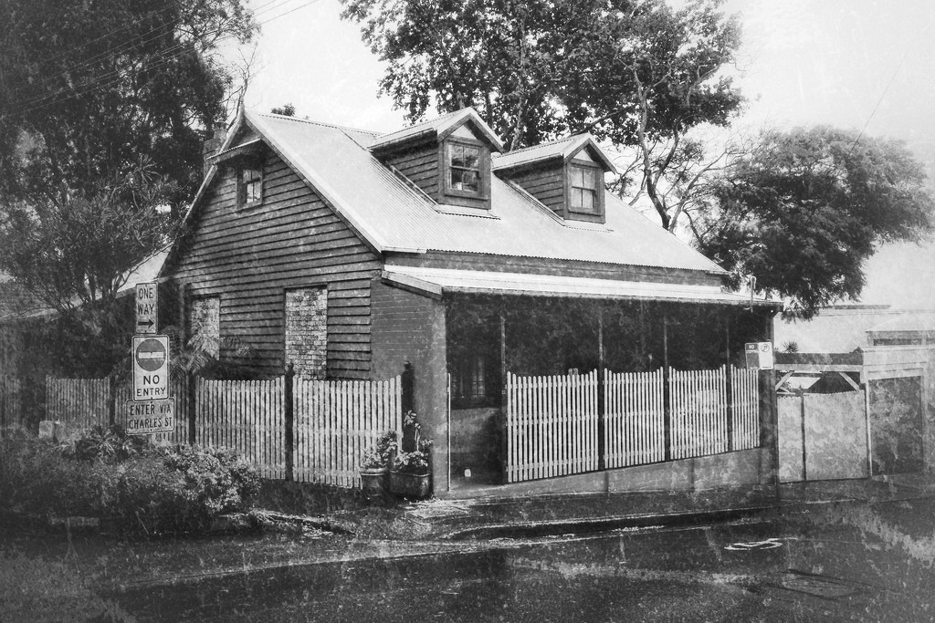 Balmain 1840s worker’s cottage. Sydney  by johnfalconer