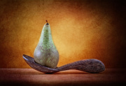 18th Jan 2021 - A Pear On A Spoon