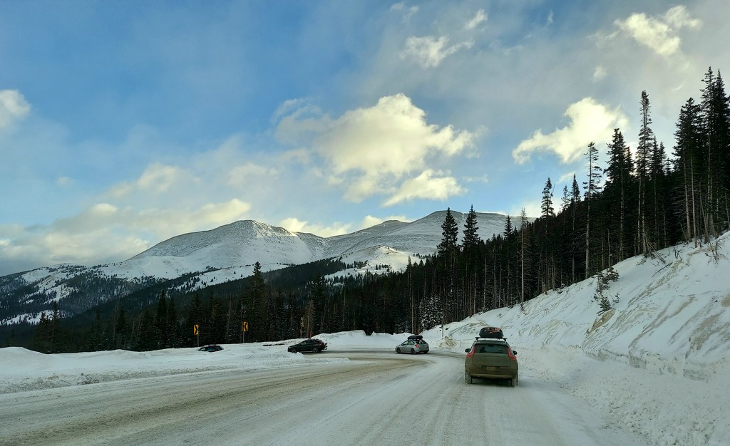 Snowy Mountain  Roads  by harbie