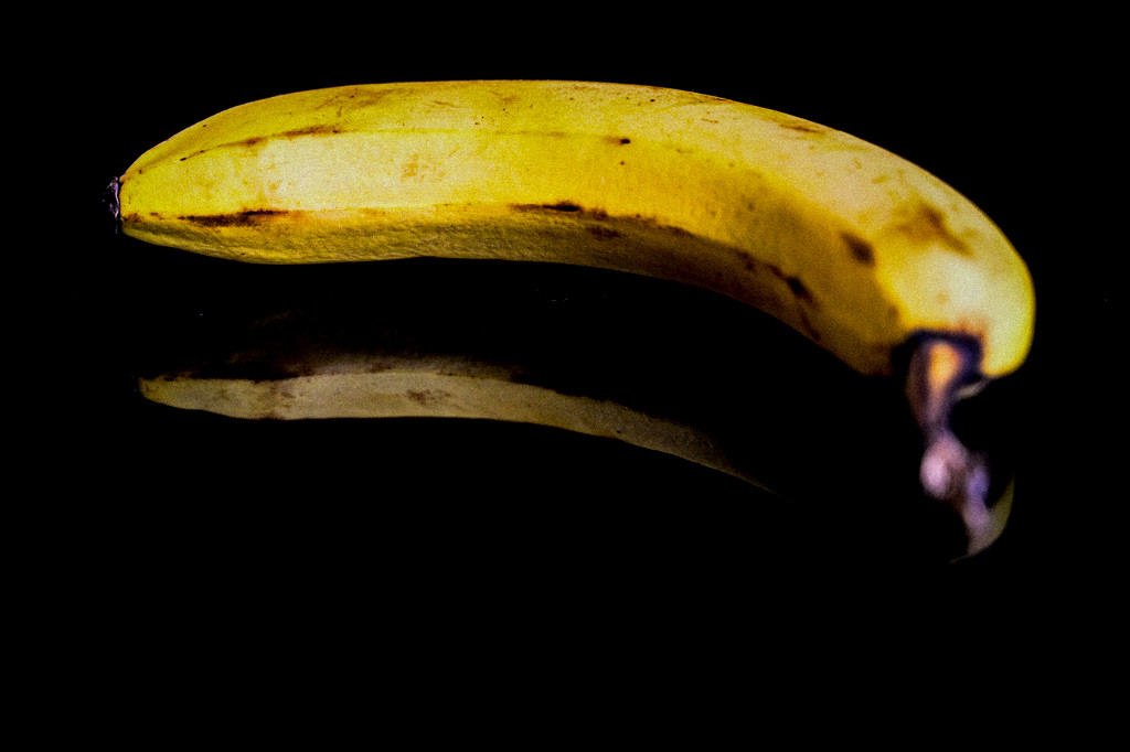 Banana by toinette