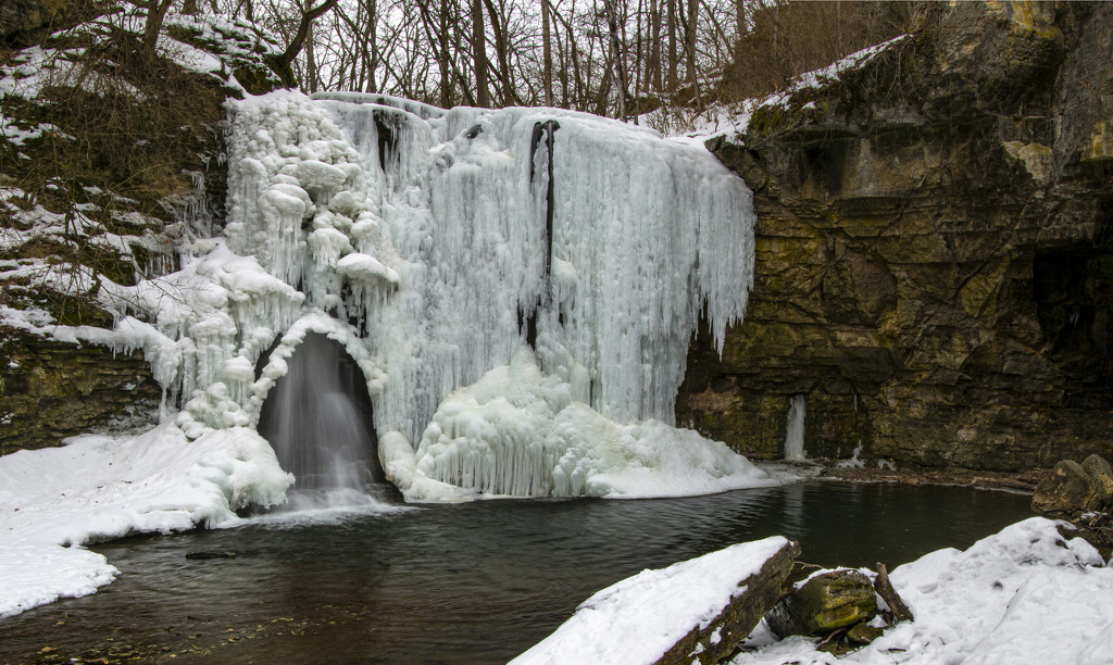 Hayden Falls in Winter by cwbill
