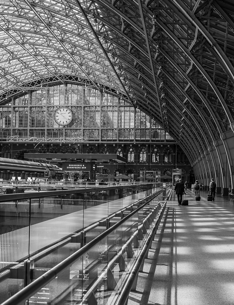 St Pancras by inthecloud5