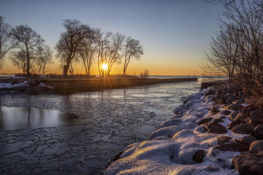 Marie Curtis Winter Sunrise by pdulis